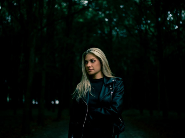 Portrait Solo ou bien accompagné sur le projet de votre choix. 