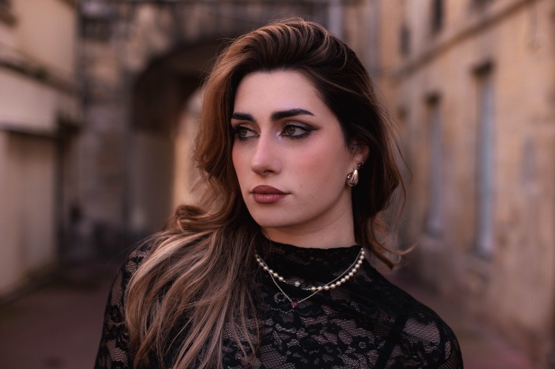 Portrait Solo ou bien accompagné sur le projet de votre choix. 